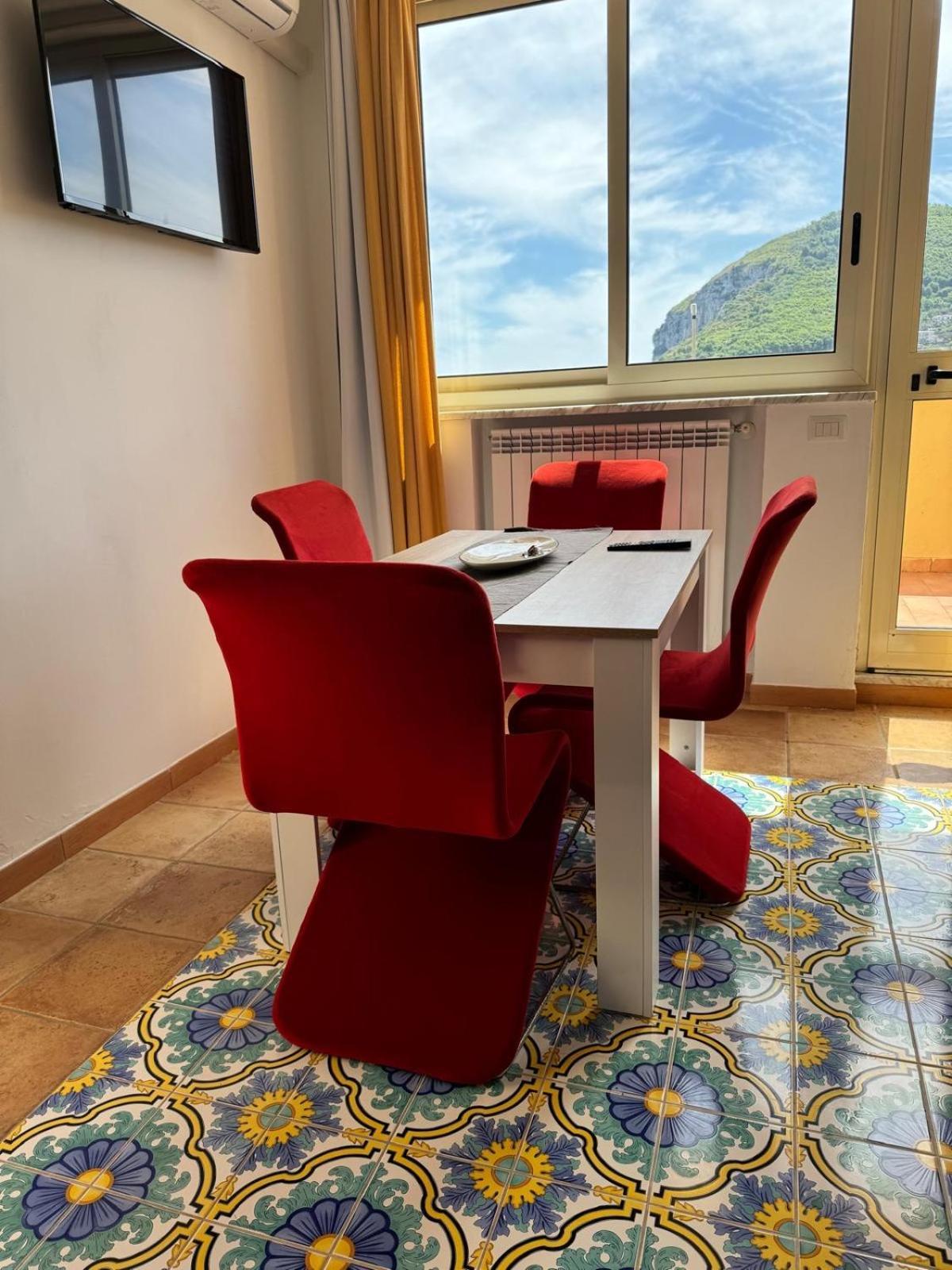Sirenai Apartment Colli di Fontanelle 部屋 写真